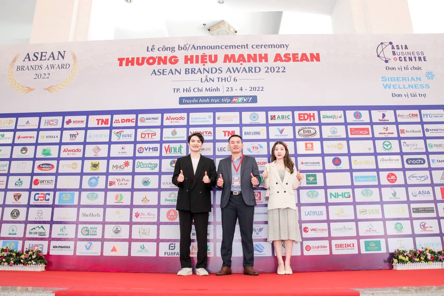 OnlineCRM nhận giải thưởng TOP 10 thương hiệu mạnh ASEAN 2022